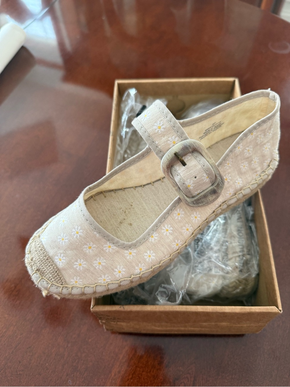 FREE PEOPLE Surfside Daisy Mary Janes / Ecru - Picture 14 of 16